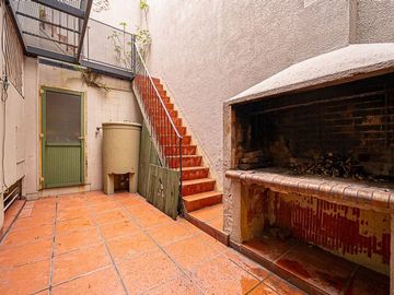 VENTA CASA EN OLIVOS SIETE AMBIENTES