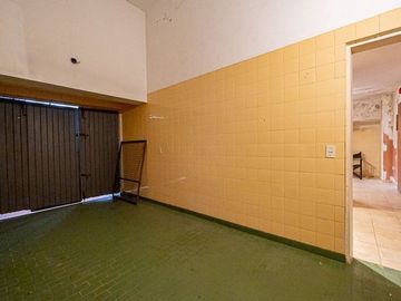 VENTA CASA EN OLIVOS SIETE AMBIENTES