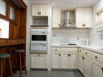 CASA EN VENTA LA PLATA