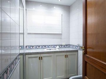 CASA EN VENTA LA PLATA