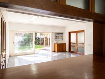 CASA EN VENTA LA PLATA