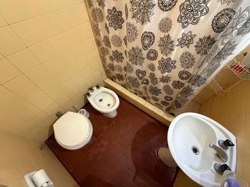 VENTA DEPARTAMENTO 2 AMBIENTES EN QUILMES CENTRO