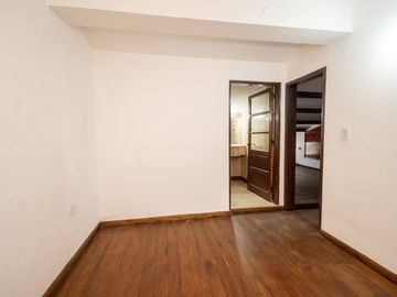 venta casa 4 dormitorios B°Guadalupe
