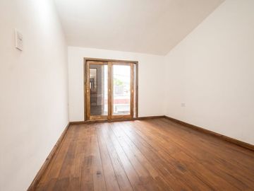 venta casa 4 dormitorios B°Guadalupe