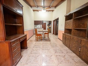 venta casa 4 dormitorios B°Guadalupe