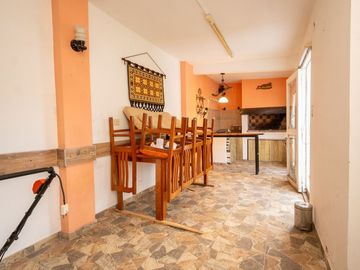 venta casa 4 dormitorios B°Guadalupe