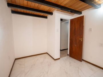 venta casa 4 dormitorios B°Guadalupe