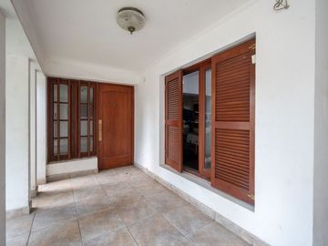 venta casa 4 dormitorios B°Guadalupe