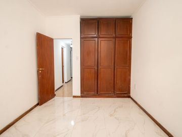 venta casa 4 dormitorios B°Guadalupe