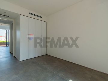 VENTA DEP 4 AMB CON TERRAZA AZCUY DONNA VITA