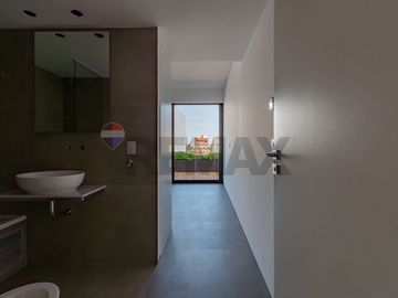 VENTA DEP 4 AMB CON TERRAZA AZCUY DONNA VITA