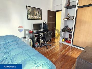 Casa Venta 4 Dorm, c/coch, jardín, terraza Flores