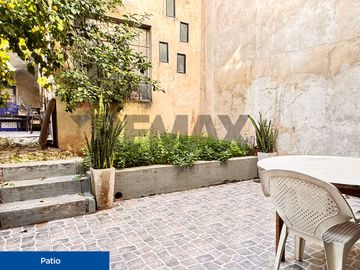 Casa Venta 4 Dorm, c/coch, jardín, terraza Flores