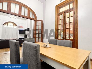 Casa Venta 4 Dorm, c/coch, jardín, terraza Flores
