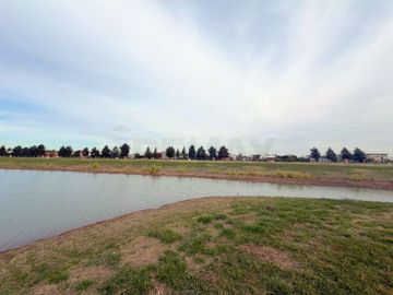 Venta Lote a laguna barrio San Roque Canning