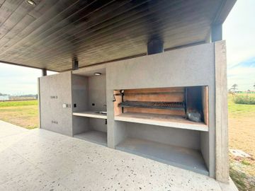Venta Lote a laguna barrio San Roque Canning