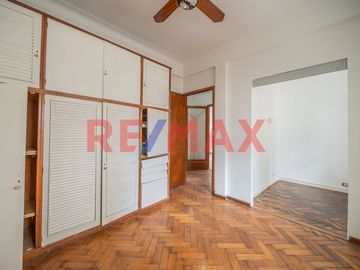 VENTA DE DPTO. 3 AMB. CON PATIO EN BALVANERA