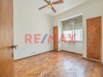 VENTA DE DPTO. 3 AMB. CON PATIO EN BALVANERA