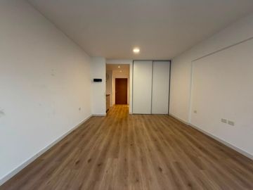 ALQUILER MONOAMBIENTE RECOLETA CON BALCÓN