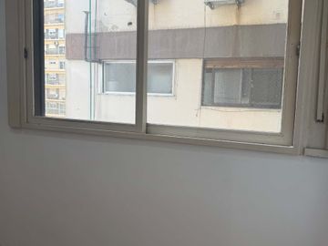 ALQUILER DEPARTAMENTO 3 AMBIENTES BALCON FLORES