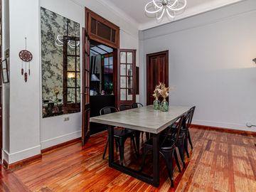 VENTA PH CASA 5 AMB PARQUE CHACABUCO PATIO TERRAZA