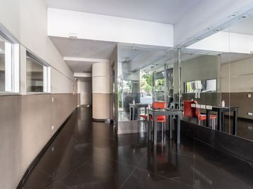 VENTA DEPTO 3 AMB BALCON PATIO PILETA COLEGIALES