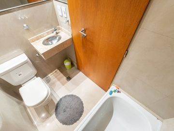 VENTA DEPTO 3 AMB BALCON PATIO PILETA COLEGIALES