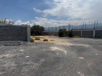 Terreno en esquina sobre Ave Heberto Castillo en García NL