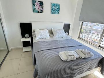 Lujoso departamento 2 ambientes con balcón, pileta, jacuzzi, sauna, gimnasio, parrilla y SUM en Recoleta