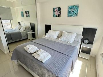 Lujoso departamento 2 ambientes con balcón, pileta, jacuzzi, sauna, gimnasio, parrilla y SUM en Recoleta