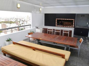 Lujoso departamento 2 ambientes con balcón, pileta, jacuzzi, sauna, gimnasio, parrilla y SUM en Recoleta