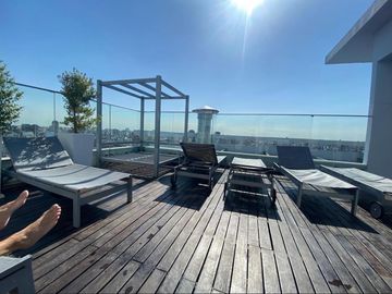 Lujoso departamento 2 ambientes con balcón, pileta, jacuzzi, sauna, gimnasio, parrilla y SUM en Recoleta
