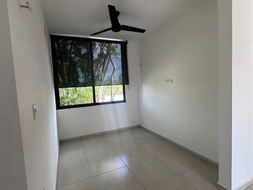 CASA EQUIPADA EN VENTA EN BELLAVISTA DZITYÁ, MÉRIDA