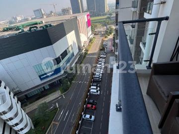Dijual Apartmen Skyhouse 3 BR Semi Furnished Unit Tinggal Bawa Koper