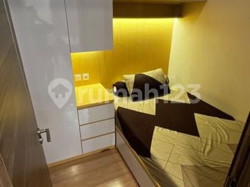 Dijual Apartemen 3 Bedrooms Full Furnished View Kolam Renang + City Sky House BSD