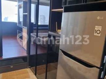 Dijual Apartemen 1 BR Full Furnished The Smith Alam Sutera View Mall Alam Sutera