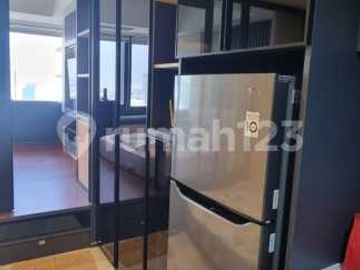 Dijual Apartemen 1 BR Full Furnished The Smith Alam Sutera View Mall Alam Sutera