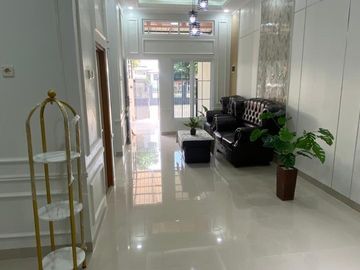 Rumah Full Renov & Furnished di BSD Sektor 1.2 Griyaloka