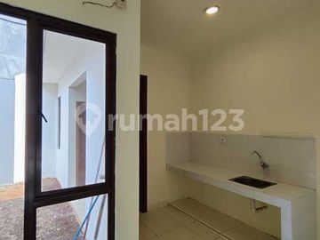 Rumah Bagus Unfurnished SHM BSD Avani, Tangerang