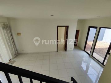 Rumah Bagus Unfurnished SHM BSD Avani, Tangerang