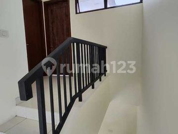 Rumah Bagus Unfurnished SHM BSD Avani, Tangerang