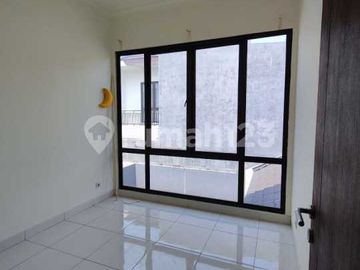 Rumah Bagus Unfurnished SHM BSD Avani, Tangerang