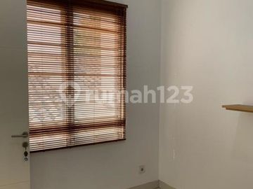 For Sale Rumah 2 Lantai di Icon Simplicity Bsd