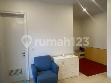 Turun 900 Juta Hot Item Sale Rumah Baru Hoek 3 Lantai Full Bangunan Siap Masuk