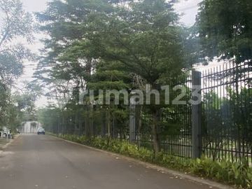 Turun 900 Juta Hot Item Sale Rumah Baru Hoek 3 Lantai Full Bangunan Siap Masuk