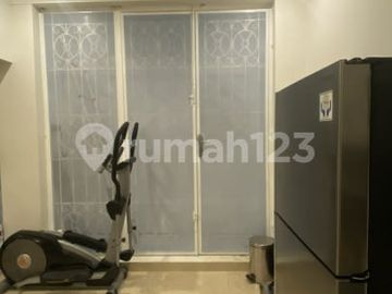 Turun 900 Juta Hot Item Sale Rumah Baru Hoek 3 Lantai Full Bangunan Siap Masuk