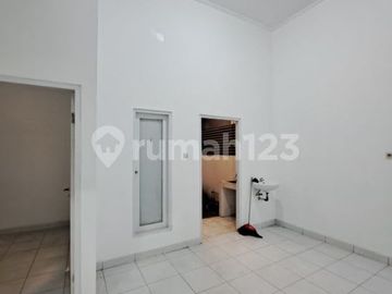 Dijual Rumah Siap Huni di Serpong Garden 1 Cluster Green View - Dekat Stasiun KRL Cisauk
