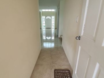CASA EN  VENTA  ZONA RESIDENCIAL