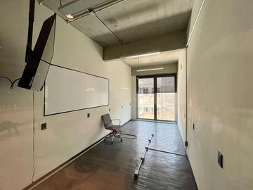 Renta 350m2, Piso de Oficinas, Puebla, La Roma- ACONDICIONADO