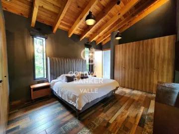 Casa en venta en San Mateo Acatitlán, Valle de Bravo, México